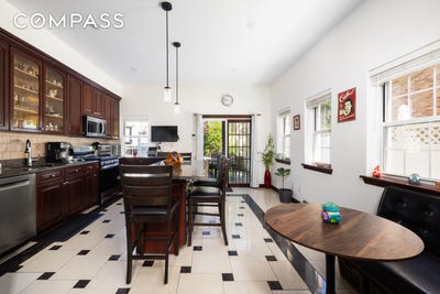 /international/us/31-20-43rd-street-queens-ny-110107909382/