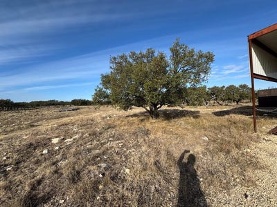 /international/us/1128-big-buck-run-road-lot-tract-28-fort-mckavett-tx-110096995558/