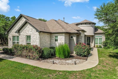 /international/us/2620-council-springs-pass-leander-tx-110109035915/