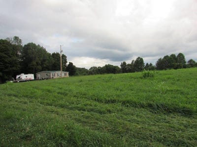 /international/us/6967-liberty-road-columbia-ky-110101466731/