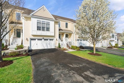 /international/us/46-great-heron-lane-brookfield-ct-110107389680/