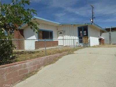 /international/us/521-s-muriel-barstow-ca-110107211881/