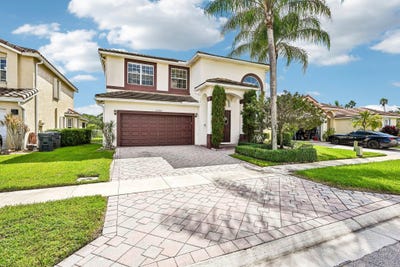 /international/us/15156-newquay-court-wellington-fl-110120551876/