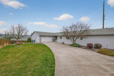/international/us/935-cypress-court-unit-a-lewiston-id-110106380191/