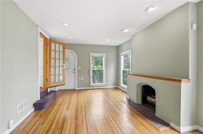 /international/us/233-groveland-avenue-minneapolis-mn-110106501561/