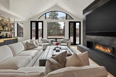 /international/us/708-e-hopkins-avenue-aspen-co-110090527134/