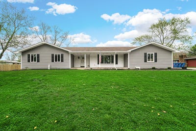 /international/us/16129-s-harmony-drive-plainfield-il-110107341076/