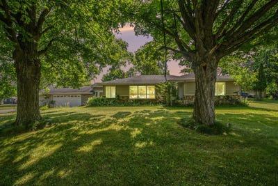 /international/us/507-orton-street-howard-city-mi-110100476422/