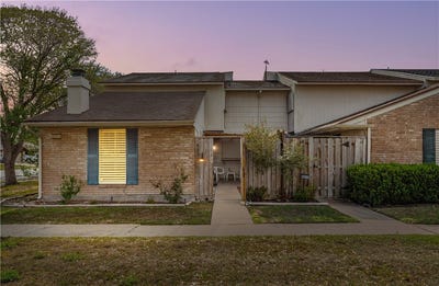 /international/us/4025-killarmet-drive-corpus-christi-tx-110106725455/