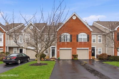 /international/us/6-charles-court-ocean-twp-nj-110106242241/