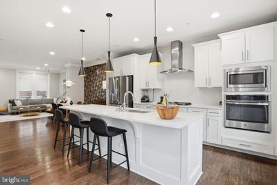 /international/us/3420-11th-st-s-arlington-va-110107168093/