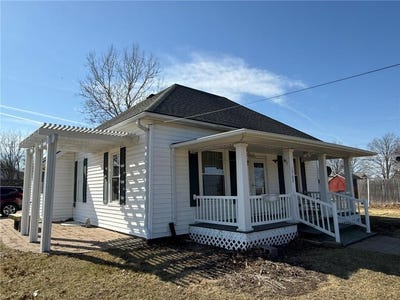 /international/us/1302-green-drive-gallatin-mo-110106213574/