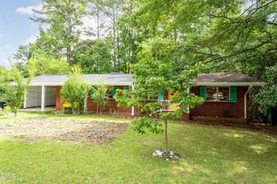 /international/us/1602-lakeside-drive-garner-nc-110108352936/