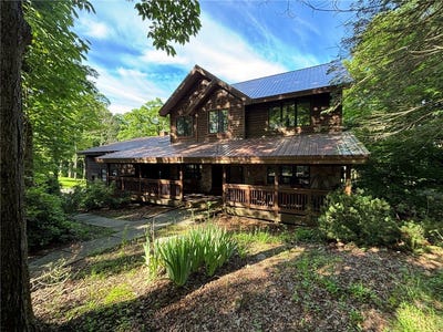 /international/us/2304-s-ridge-drive-hidden-valley-pa-110108886628/