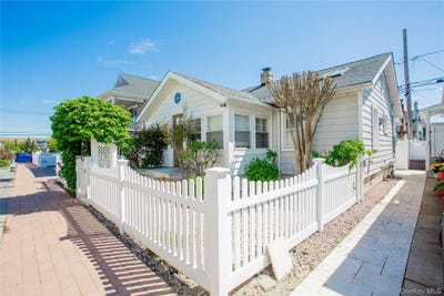 /international/us/16-june-walk-long-beach-ny-110108074923/