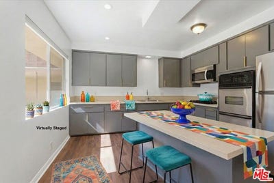 /international/us/410-n-market-st-inglewood-ca-110106313924/