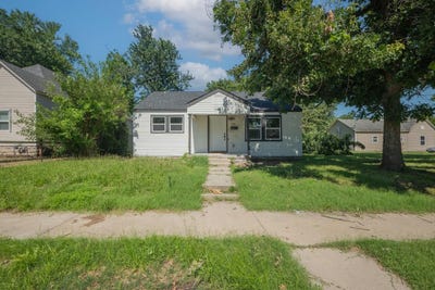 /international/us/1610-s-byers-avenue-joplin-mo-110108344945/