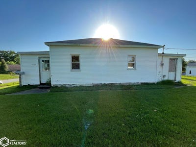 /international/us/3029-avenue-n-fort-madison-ia-110100418744/