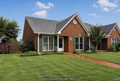/international/us/2410-harpeth-place-decatur-al-110108338904/