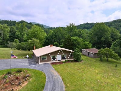 /international/us/29311-poor-valley-road-saltville-va-110119315723/