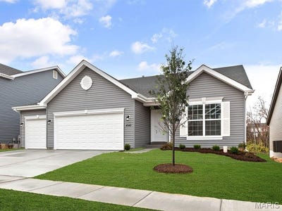 /international/us/405-rapunzel-lane-ellisville-mn-110109489379/