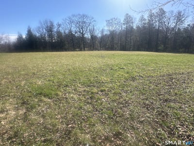/international/us/newcomb-road-litchfield-ct-110107038593/
