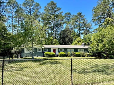 /international/us/309-s-dogwood-dr-nashville-ga-110097698667/