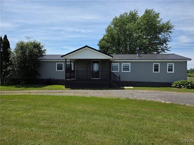 /international/us/14286-county-route-91-ellisburg-ny-110098323956/