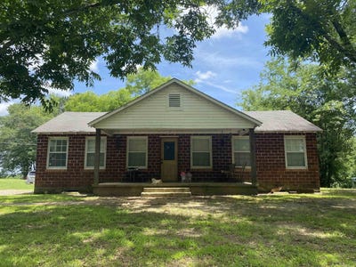 /international/us/1395-highway-317-lockesburg-ar-110100346946/?lang=en