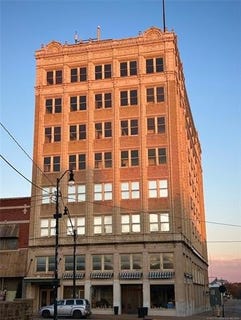 /international/us/117-s-grand-avenue-okmulgee-ok-110108739372/