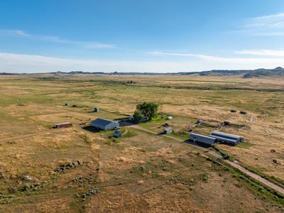 /international/us/145-taylor-road-gillette-wy-110101074961/