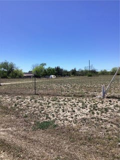 /international/us/930-cty-rd-407-lot-000-freer-tx-110098067336/