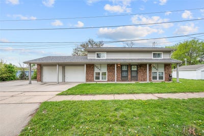 /international/us/6004-6006-townsend-avenue-urbandale-ia-110107728154/