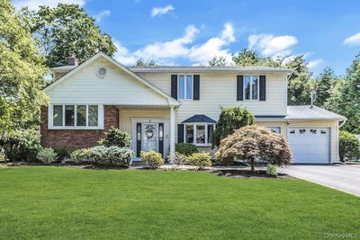 /international/us/3-windsor-place-melville-ny-110109472520/