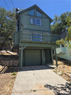 /international/us/33460-lakeview-dr-running-springs-ca-110119661854/
