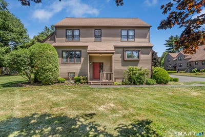 /international/us/16-stillmeadow-circle-monroe-ct-110108933309/