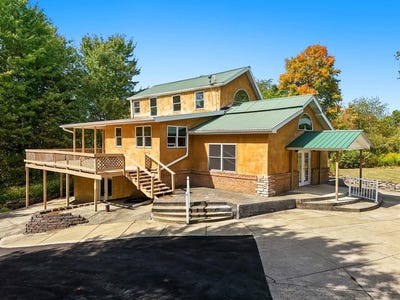 /international/us/178-van-atta-road-waverly-ny-110102426784/