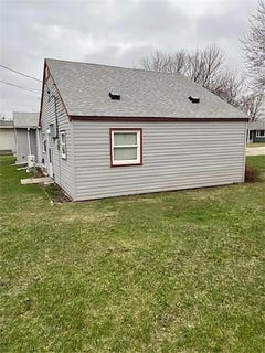 /international/us/808-s-11th-street-montevideo-mn-110107653923/