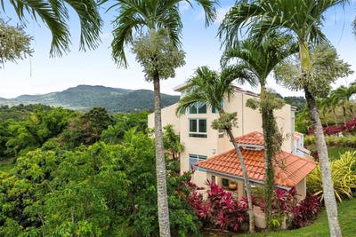 /international/us/23-24-hacienda-carabali-luquillo-pr-110107827215/