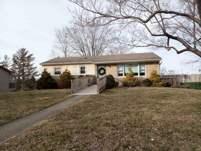/international/us/310-s-wynndale-drive-bloomington-in-110108635806/