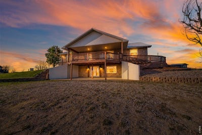 /international/us/34427-county-road-w-hillrose-co-110107784346/