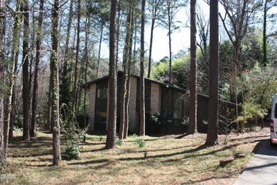 /international/us/603-kensington-drive-chapel-hill-nc-110106307858/