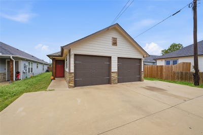 /international/us/615-617-e-carter-street-sherman-tx-110120608165/