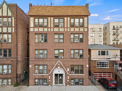 /international/us/118-corbin-ave-jersey-city-nj-110110299504/