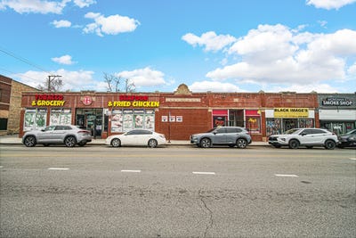 /international/us/5600-w-division-street-chicago-il-110099199713/