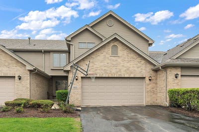 /international/us/11853-sterling-drive-orland-park-il-110107399897/