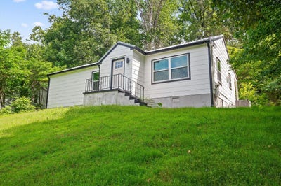 /international/us/400-hollywood-drive-rossville-ga-110099687613/
