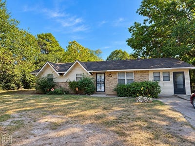 /international/us/1809-georgia-jonesboro-ar-110120622045/