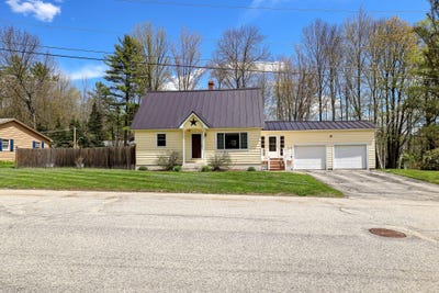 /international/us/810-penobscot-street-rumford-me-110108166320/