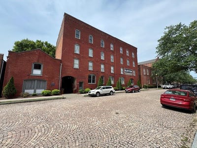 /international/us/522-bridge-st-danville-va-110107195001/